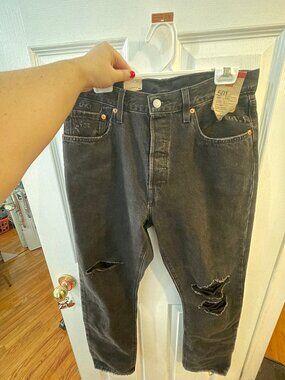 Womens 31/30 Levis 501 original black distressed denim jeans